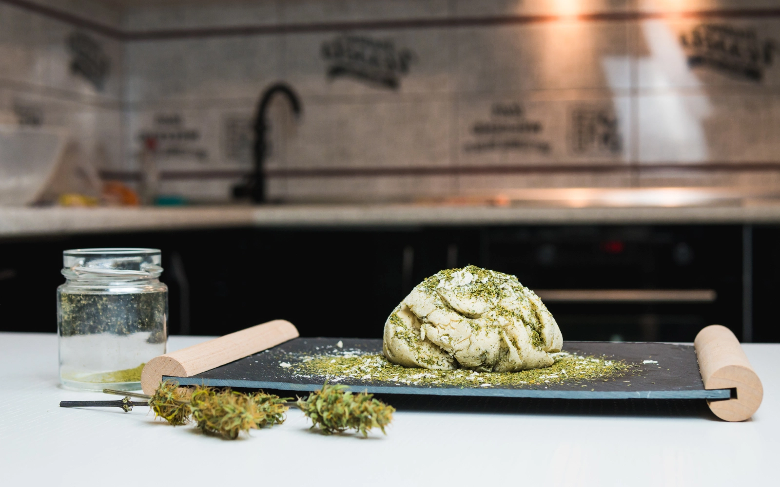Noire Dispensary Blog Cannabis In The Kitchen From Cannabutter To Edible Delights 1 1