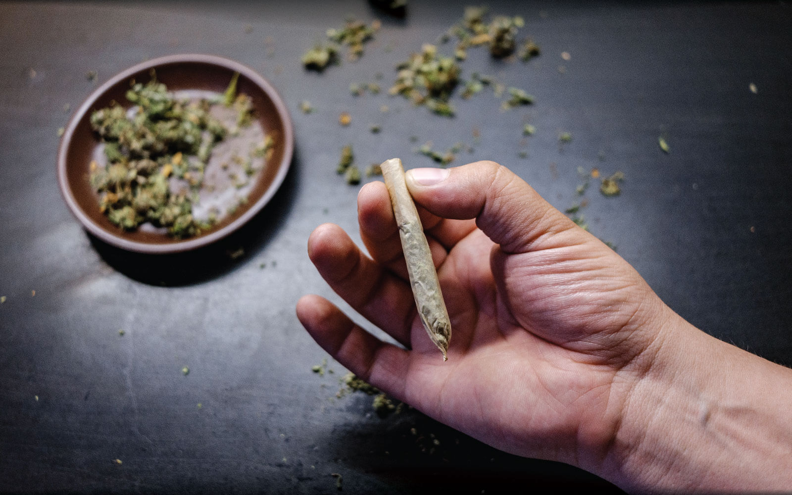 Noire Dispensary Blog Understanding Pre Roll Strains What They Are And Why Youll Love Them 1